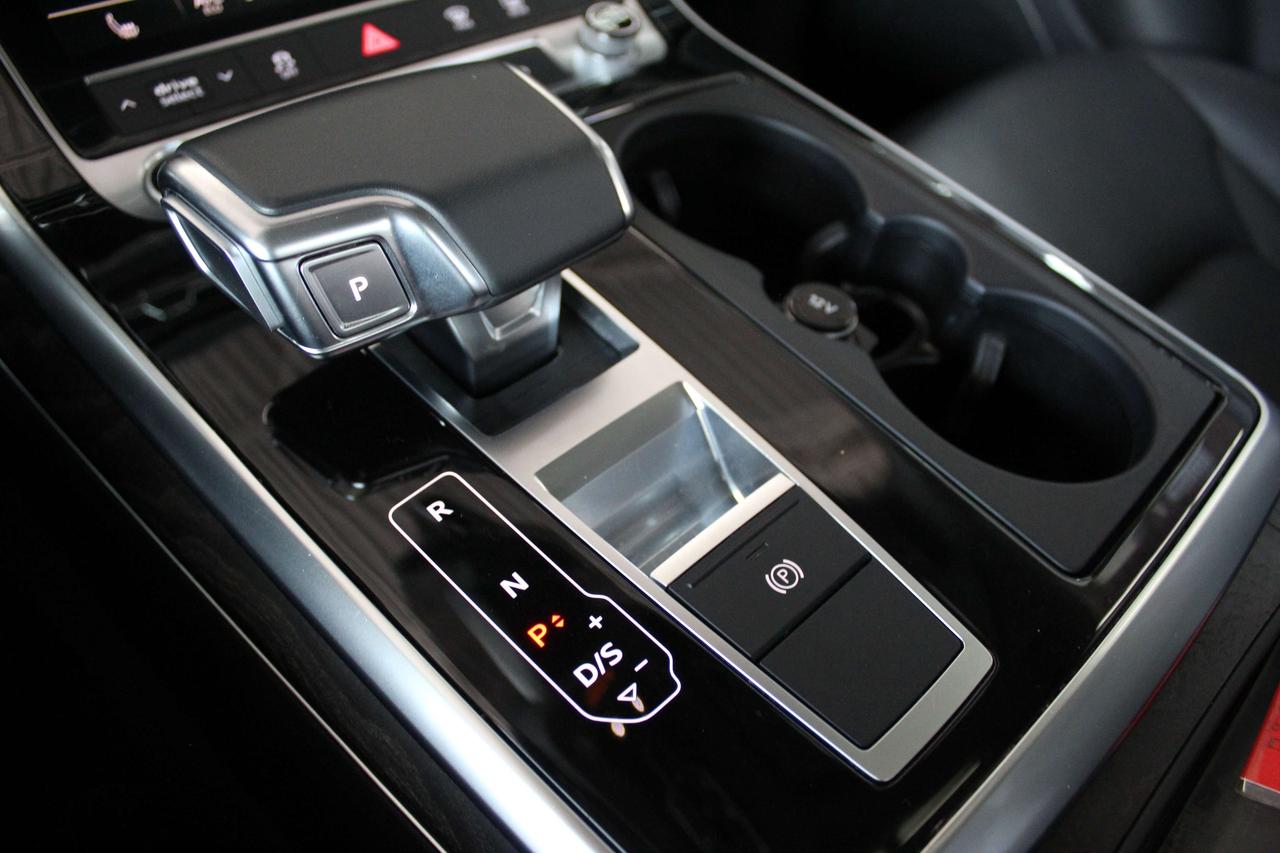2021 Audi Q7 Komfort Photo