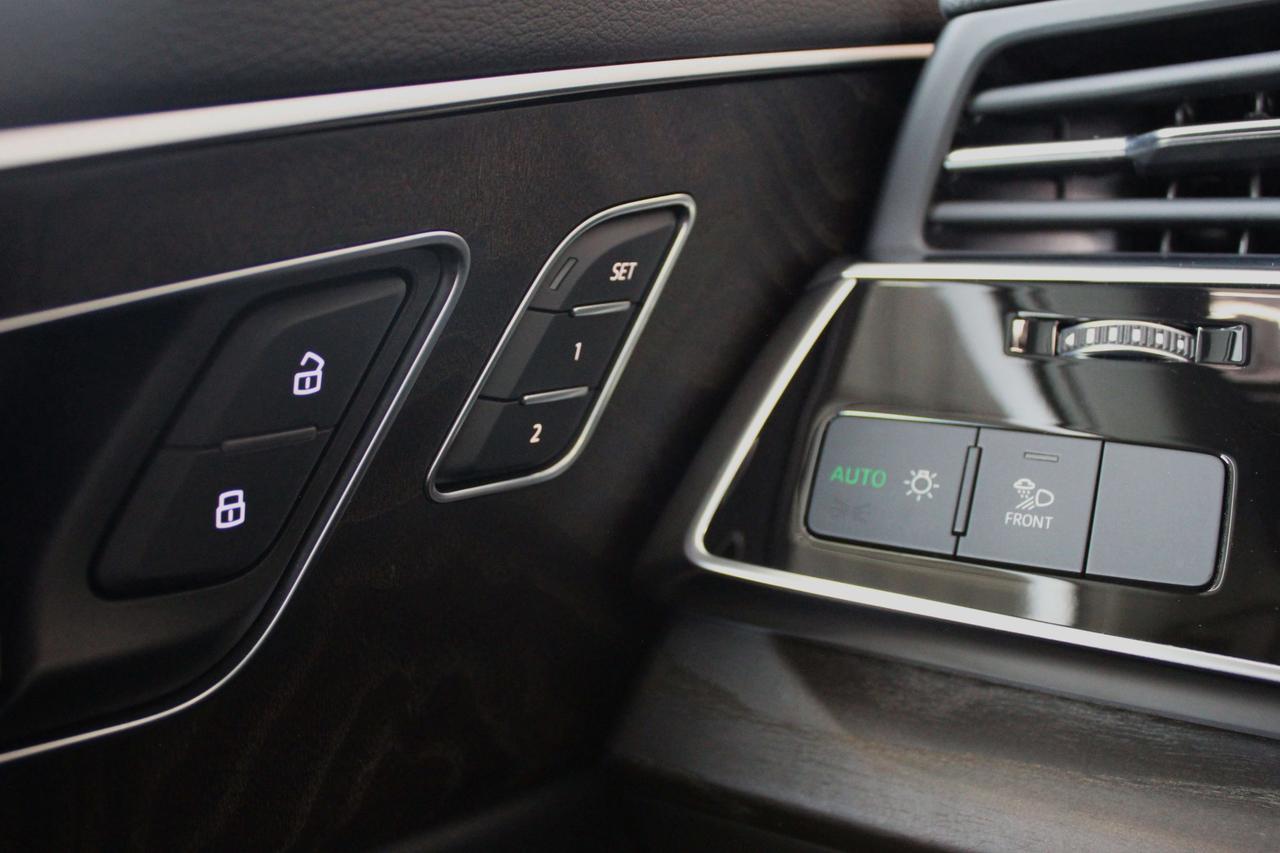 2021 Audi Q7 Komfort Photo