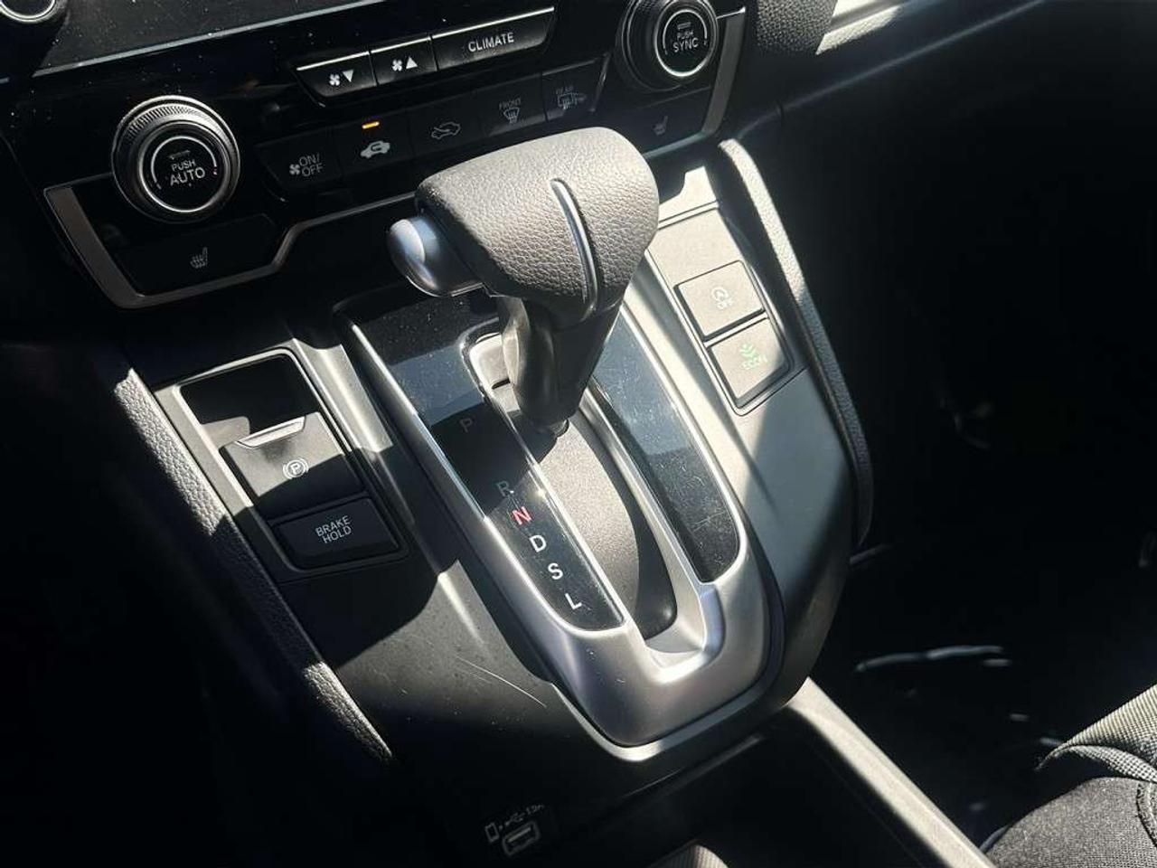 2020 Honda CR-V LX   CRUISE CONTROL   APPLE CARPLAY   ALLOYS Photo