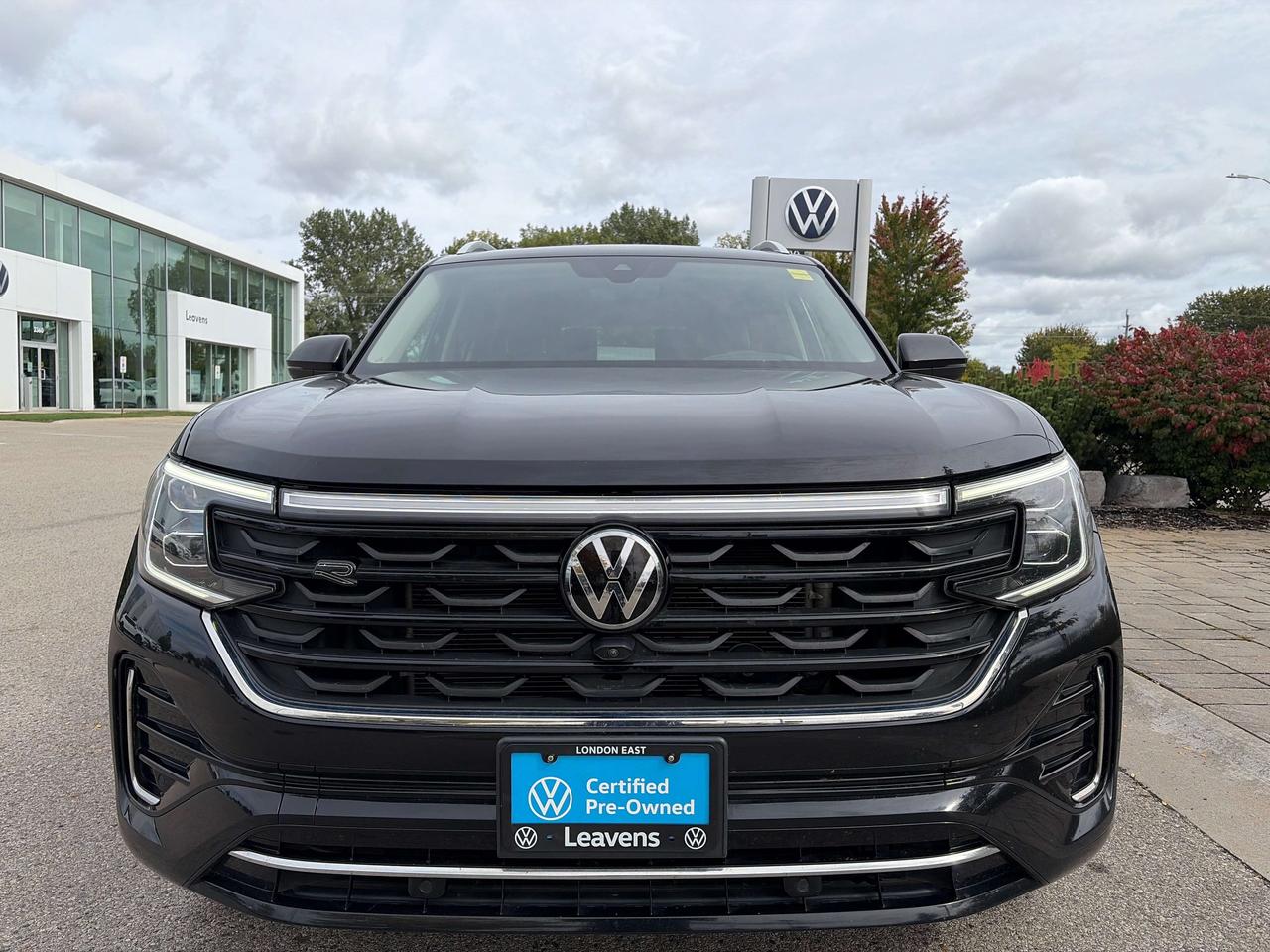2024 Volkswagen Atlas EXECLINE Photo