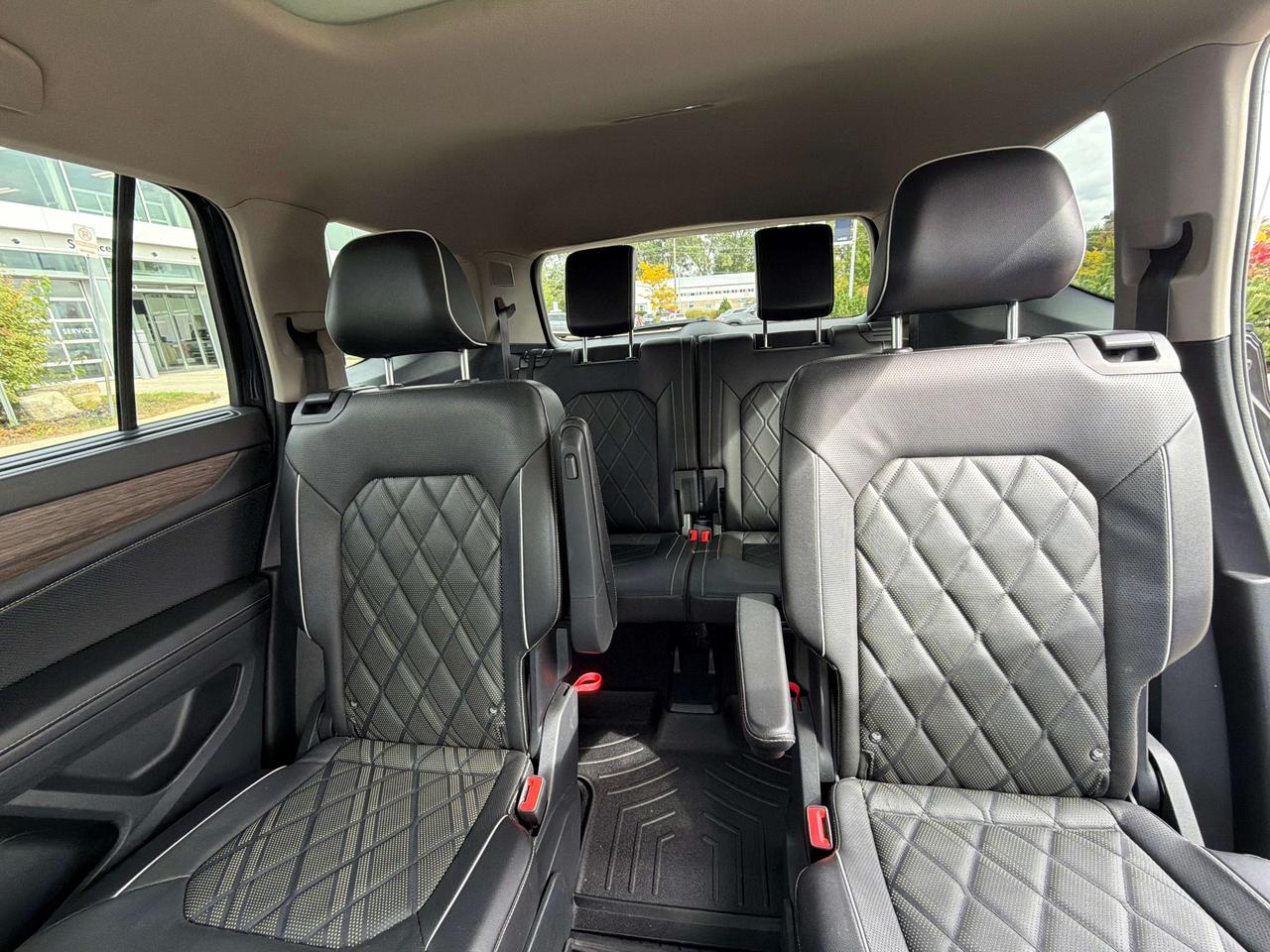 2024 Volkswagen Atlas EXECLINE Photo