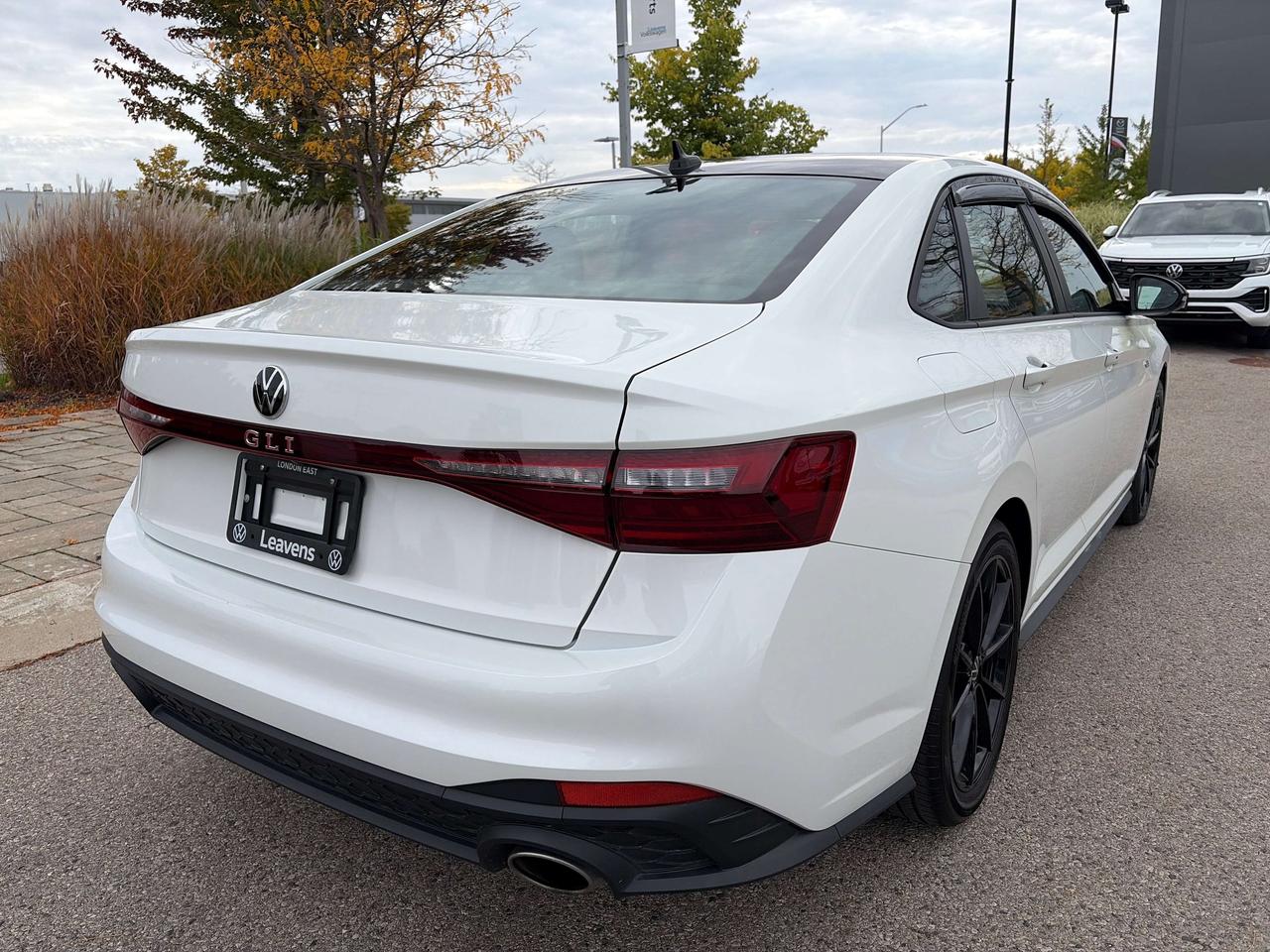 2025 Volkswagen Jetta Autobahn Photo