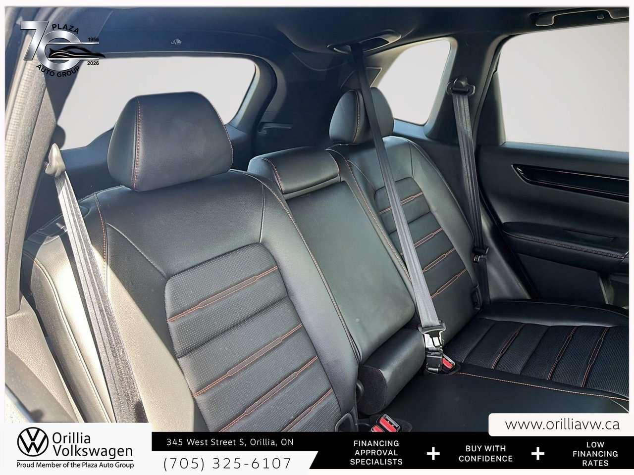 2025 Honda CR-V Touring Hybrid AWD   Bose Audio   Power Moonroof / Photo