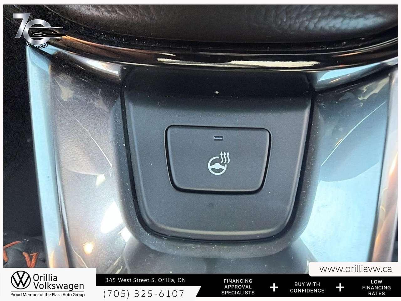 2025 Honda CR-V Touring Hybrid AWD   Bose Audio   Power Moonroof / Photo
