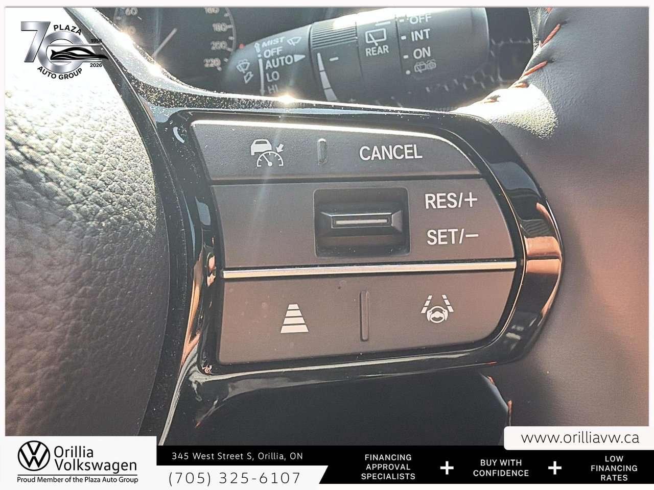 2025 Honda CR-V Touring Hybrid AWD   Bose Audio   Power Moonroof / Photo