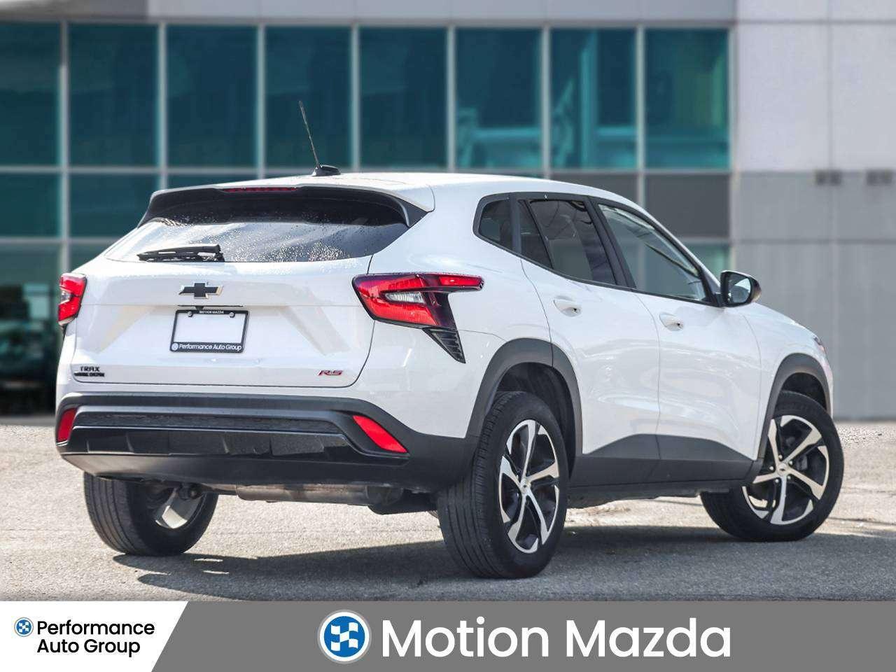 2024 Chevrolet Trax 1RS Photo5