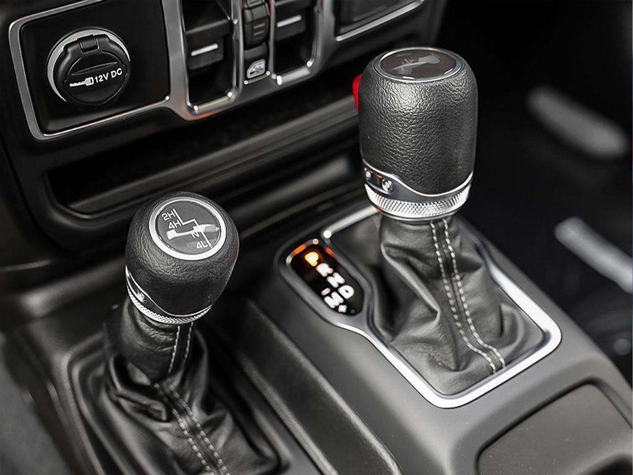 2024 Jeep Wrangler Sahara Photo