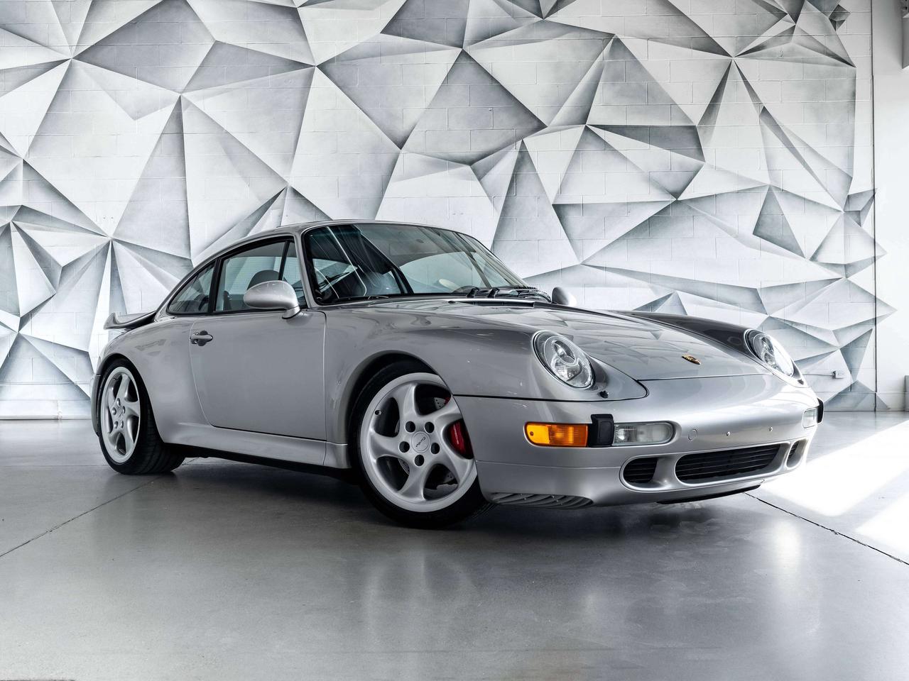 1997 Porsche 911 TURBO Photo