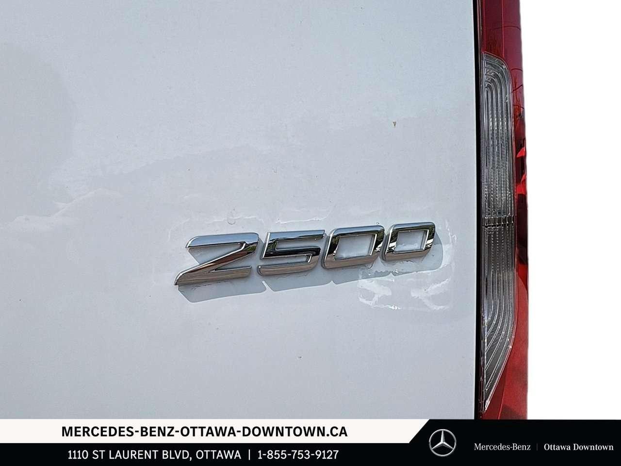 2026 Mercedes-Benz Sprinter 2500 Standard Roof I4 Diesel 144 Photo