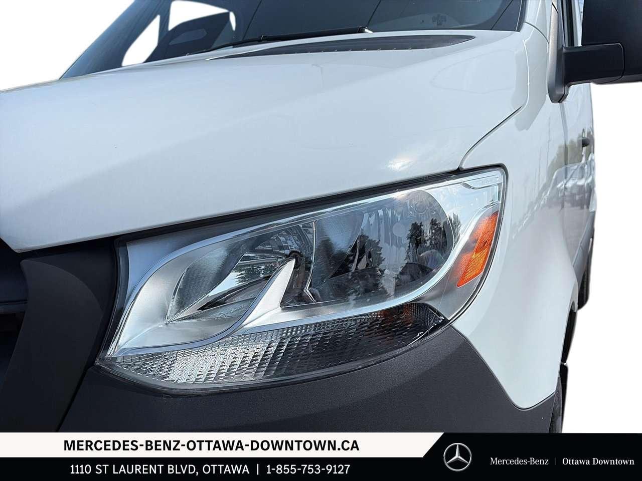 2026 Mercedes-Benz Sprinter 2500 Standard Roof I4 Diesel 144 Photo3