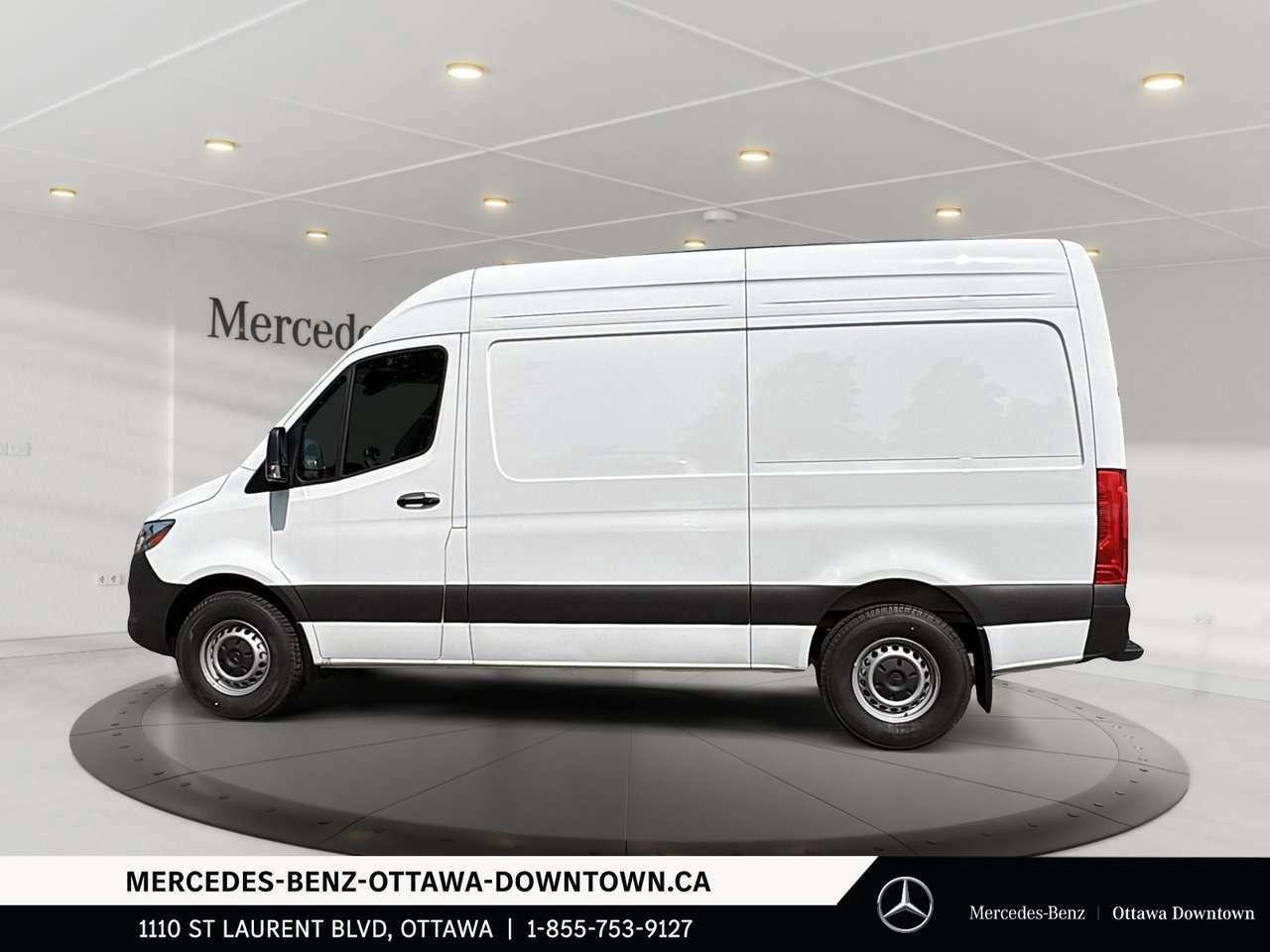2026 Mercedes-Benz Sprinter 2500 Standard Roof I4 Diesel 144 Photo