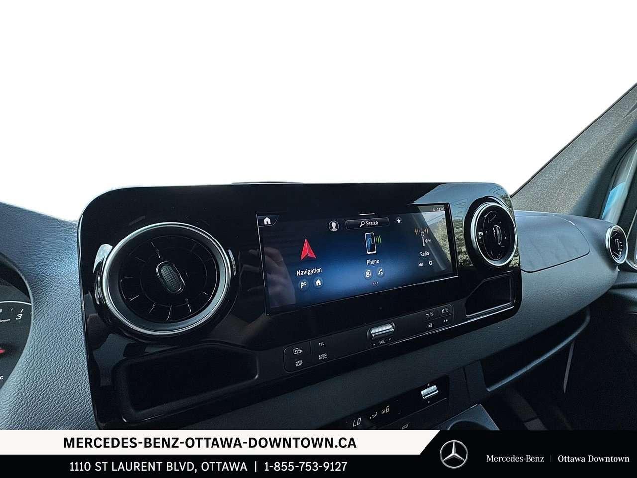 2026 Mercedes-Benz Sprinter 2500 Standard Roof I4 Diesel 144 Photo