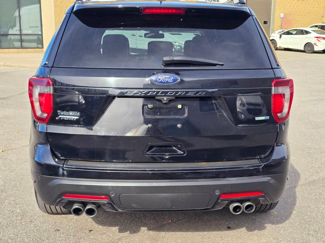 2018 Ford Explorer Sport 4WD Photo