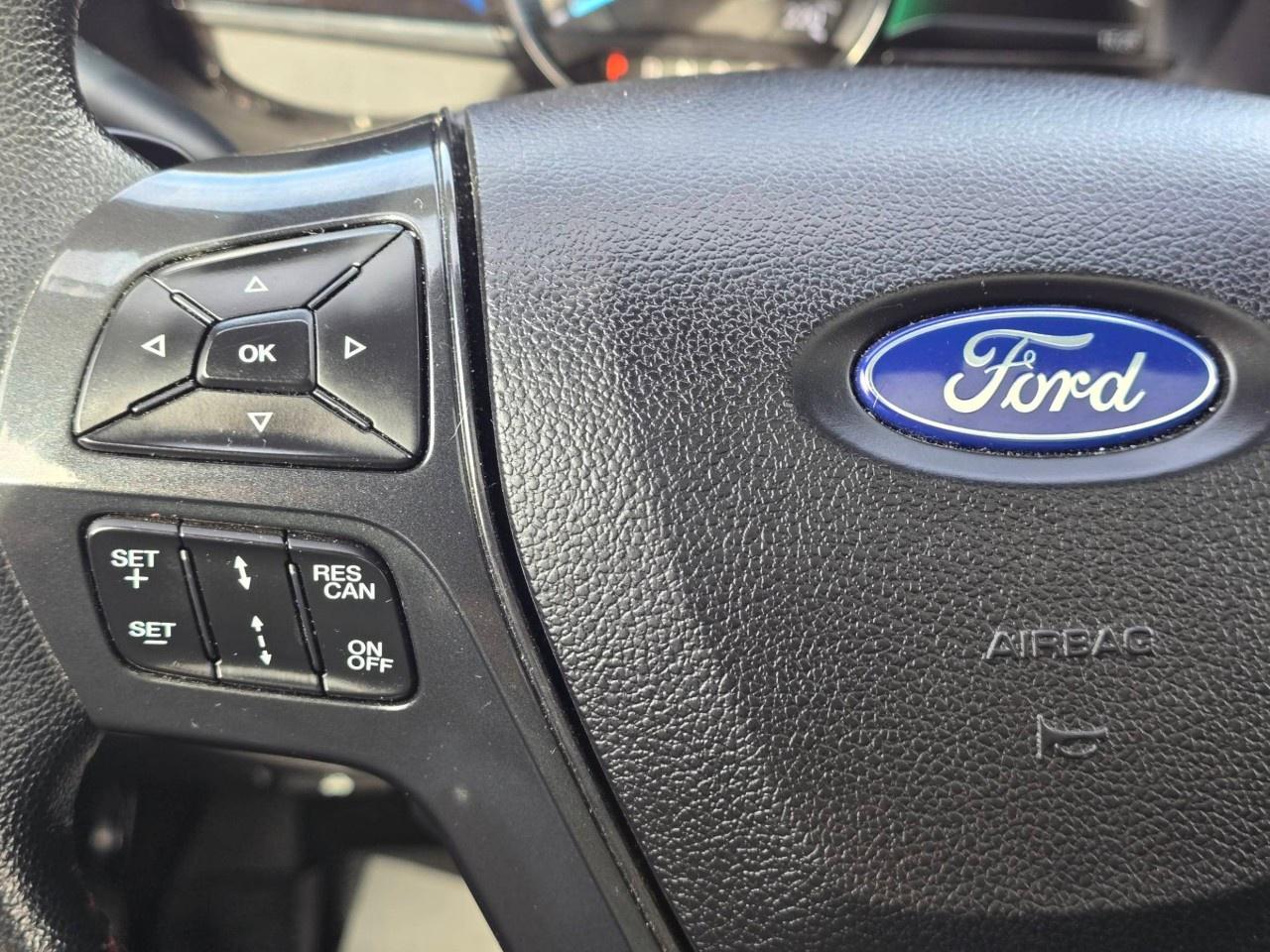 2018 Ford Explorer Sport 4WD Photo