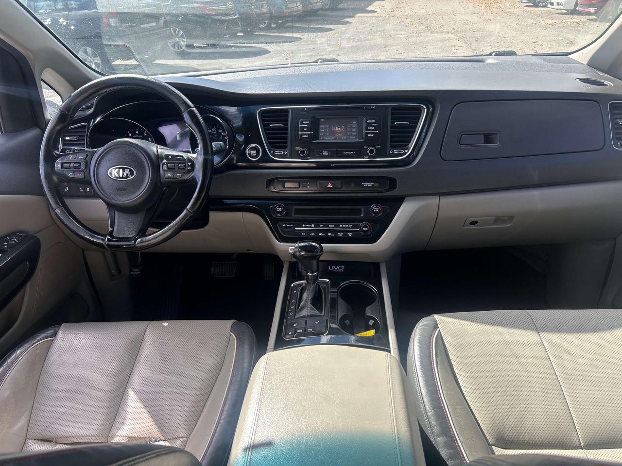 2016 Kia Sedona SX Photo