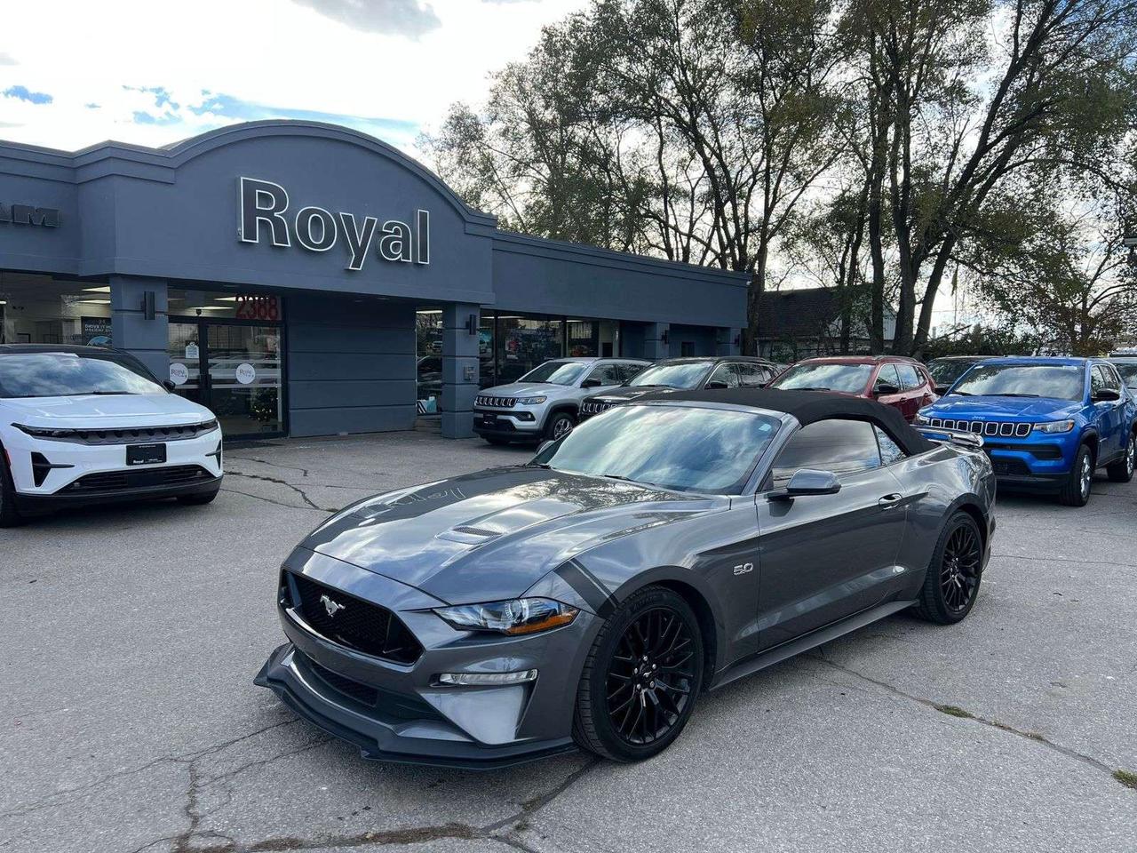 2022 Ford Mustang GT Premium Photo5