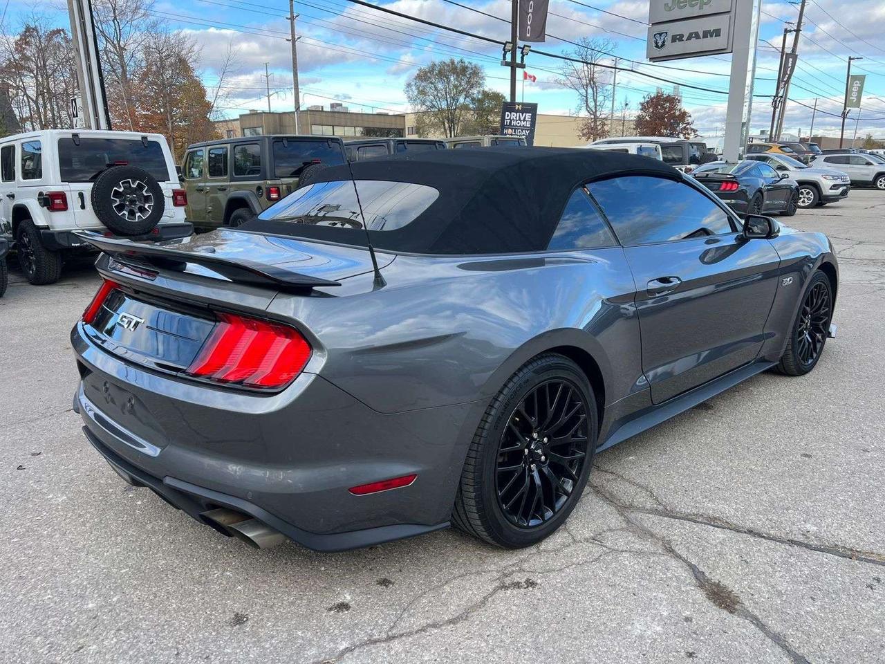 2022 Ford Mustang GT Premium Photo