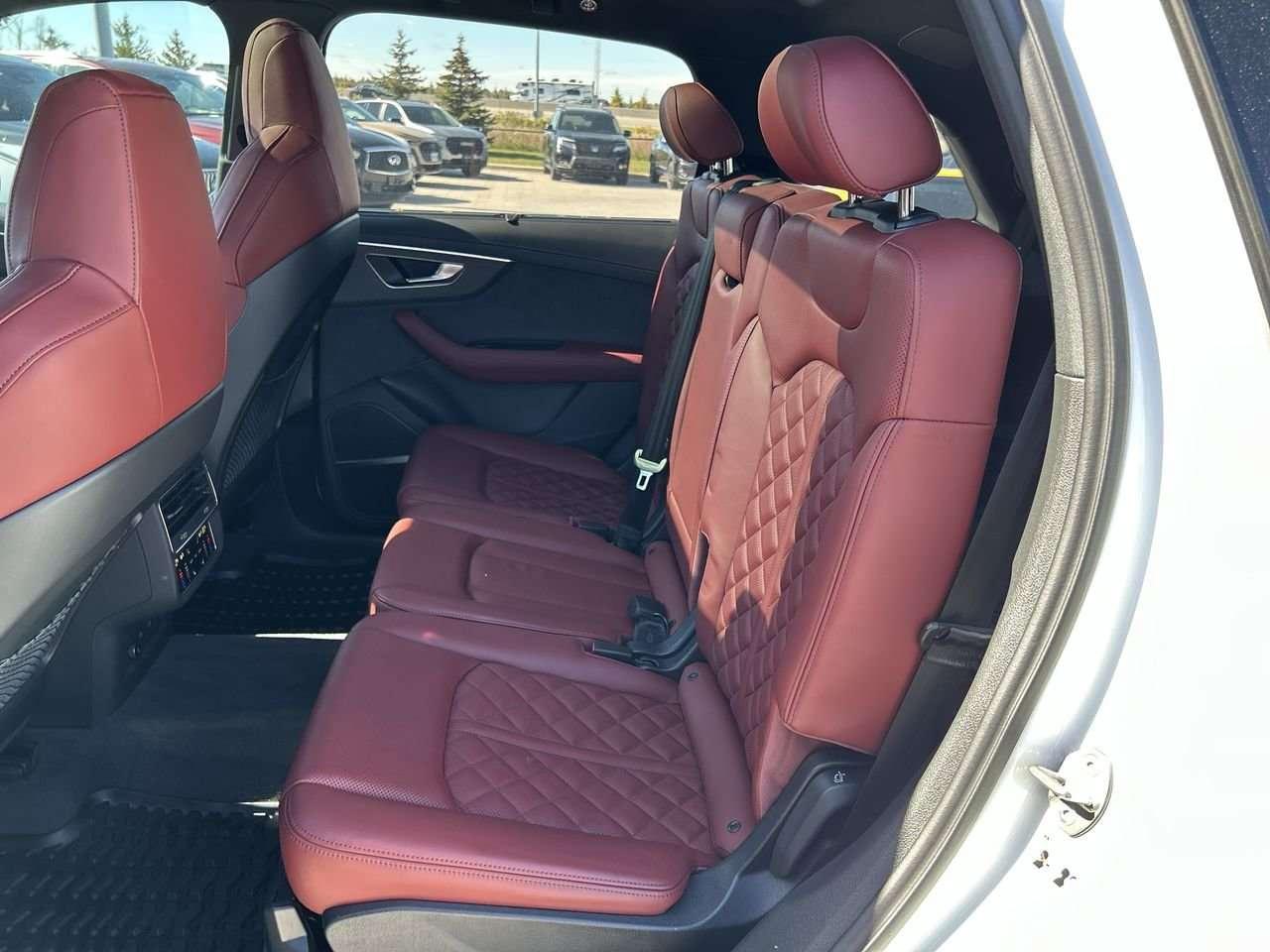 2025 Audi SQ7 4.0 TFSI quattro   Audi Certified Plus Photo