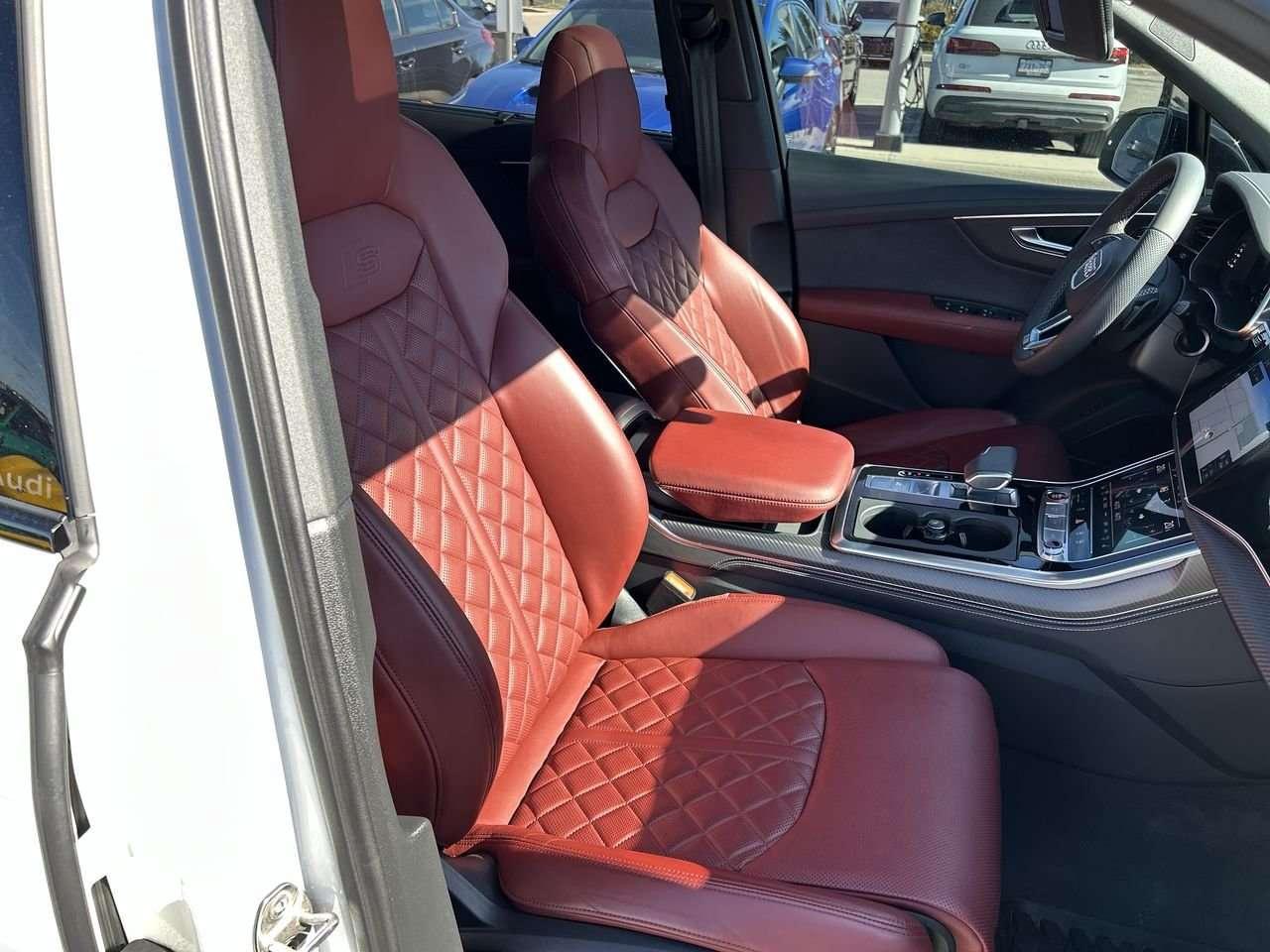2025 Audi SQ7 4.0 TFSI quattro   Audi Certified Plus Photo