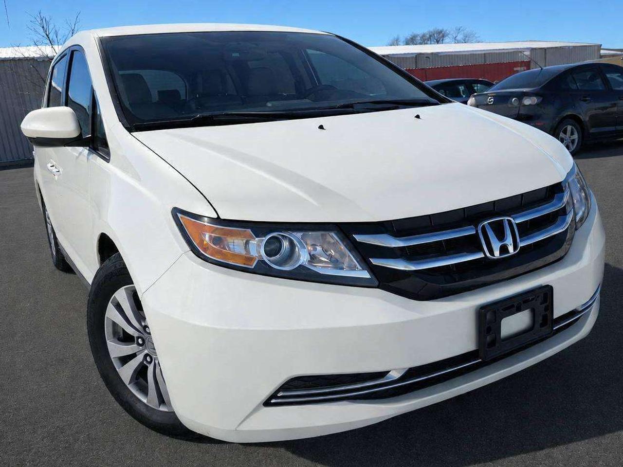 2014 Honda Odyssey EX Photo
