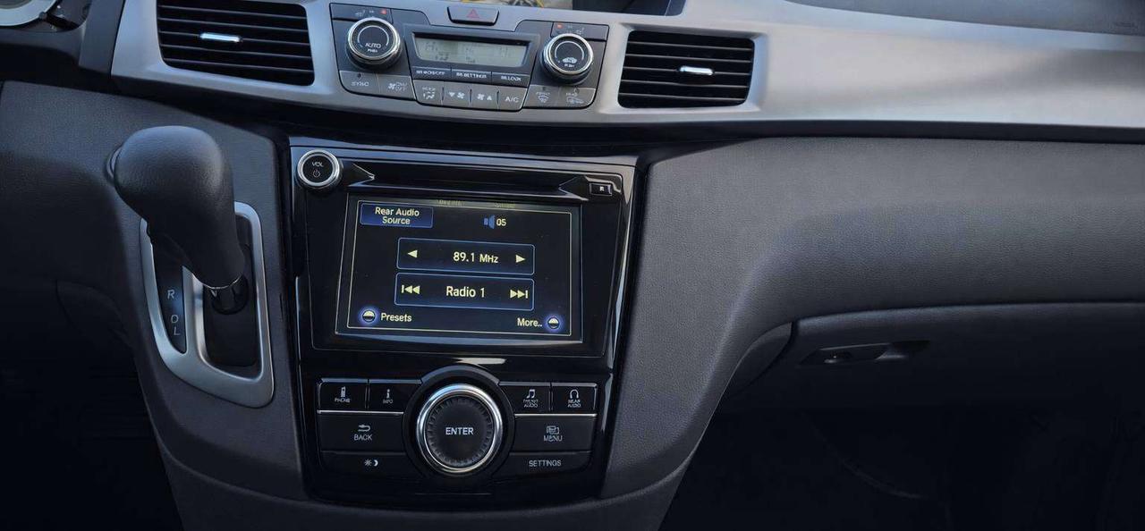 2014 Honda Odyssey EX Photo