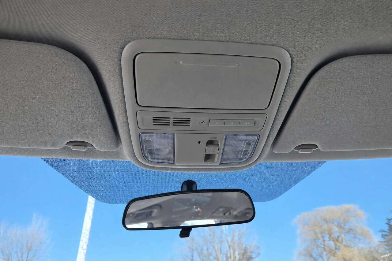 2014 Honda Odyssey EX Photo