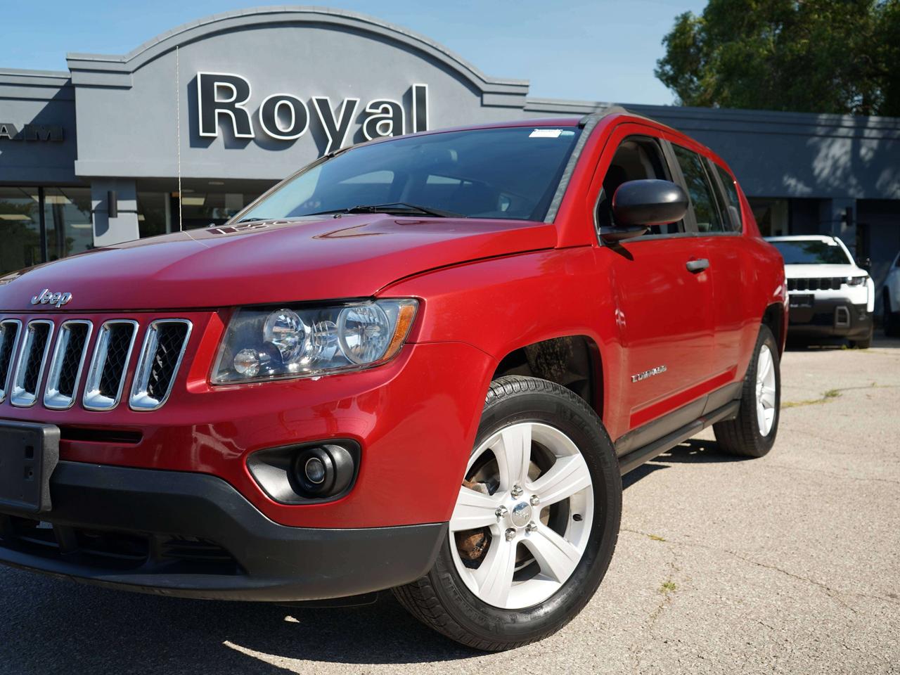 2014 Jeep Compass AUTO,4 CYL,4WD Photo