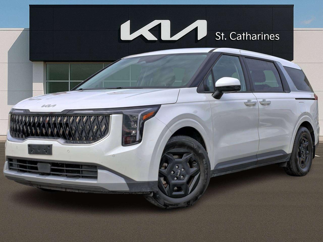 2026 Kia Carnival LX Photo0