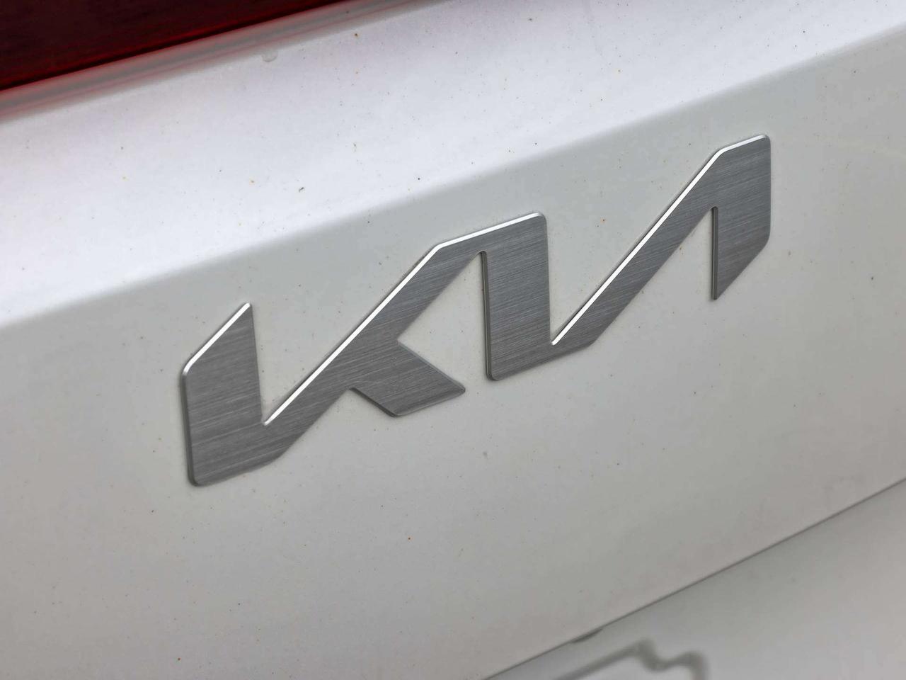 2026 Kia Carnival LX Photo
