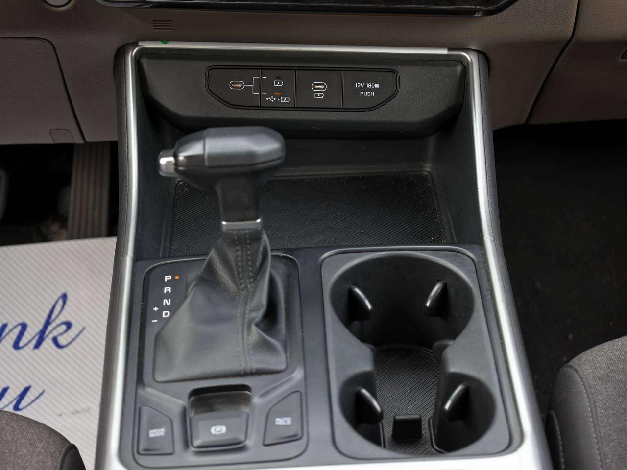 2026 Kia Carnival LX Photo