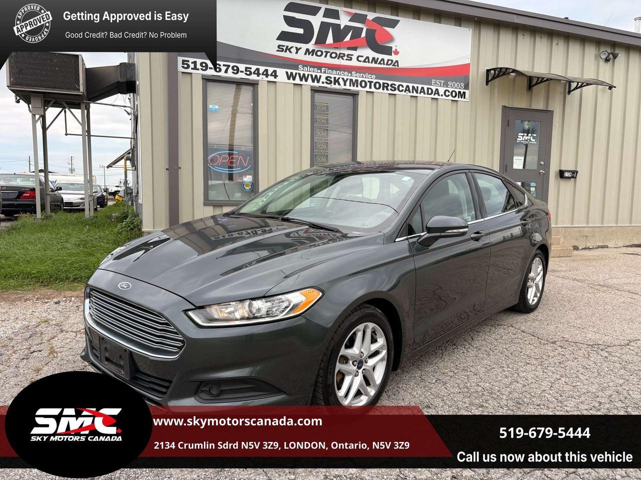 2015 Ford Fusion SE Photo0