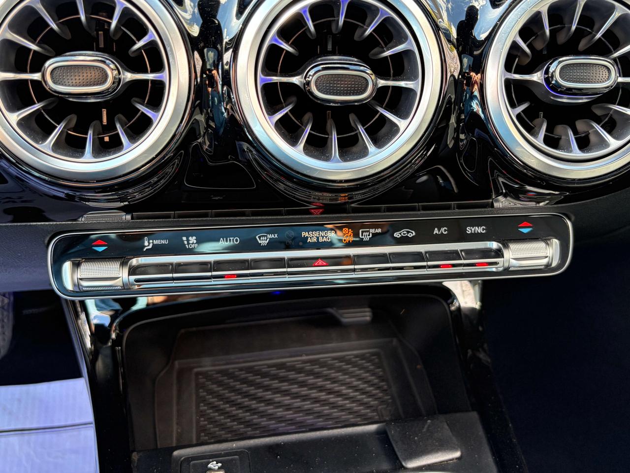 2026 Mercedes-Benz CLA CLA 250, AMBIENT LIGHTING, CARPLAY, REMOTE START Photo