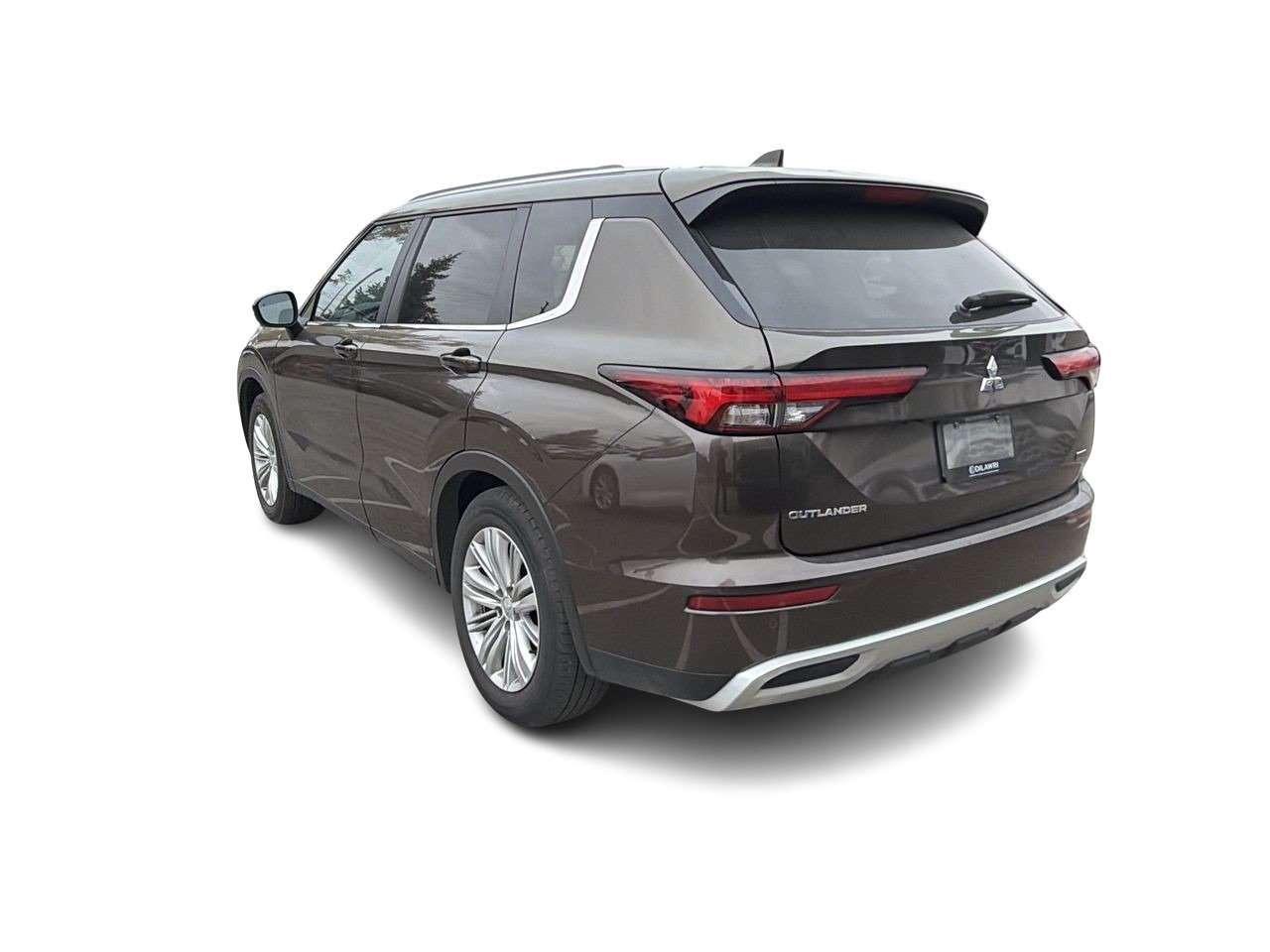 2024 Mitsubishi Outlander SE S-AWC FINANCED PRICE ADVERTISED   PANO SUNROOF   SUEDE/LEATHER SEATS   2 SET TIRES   HEAT STEER Photo