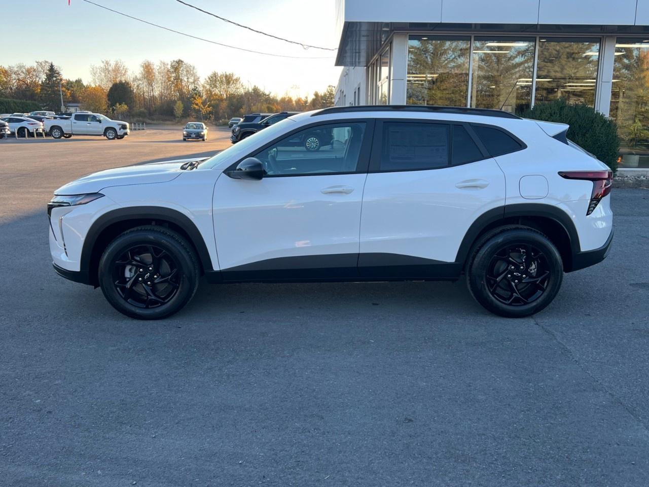 2026 Chevrolet Trax Fwd 4dr Lt Photo