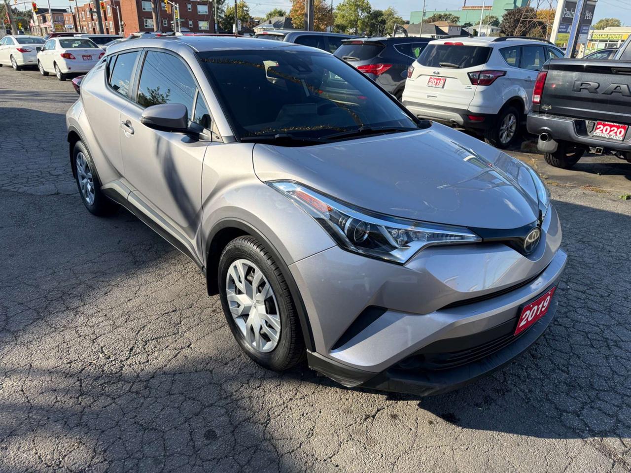 2019 Toyota C-HR XLE *CERTIFIED* Photo