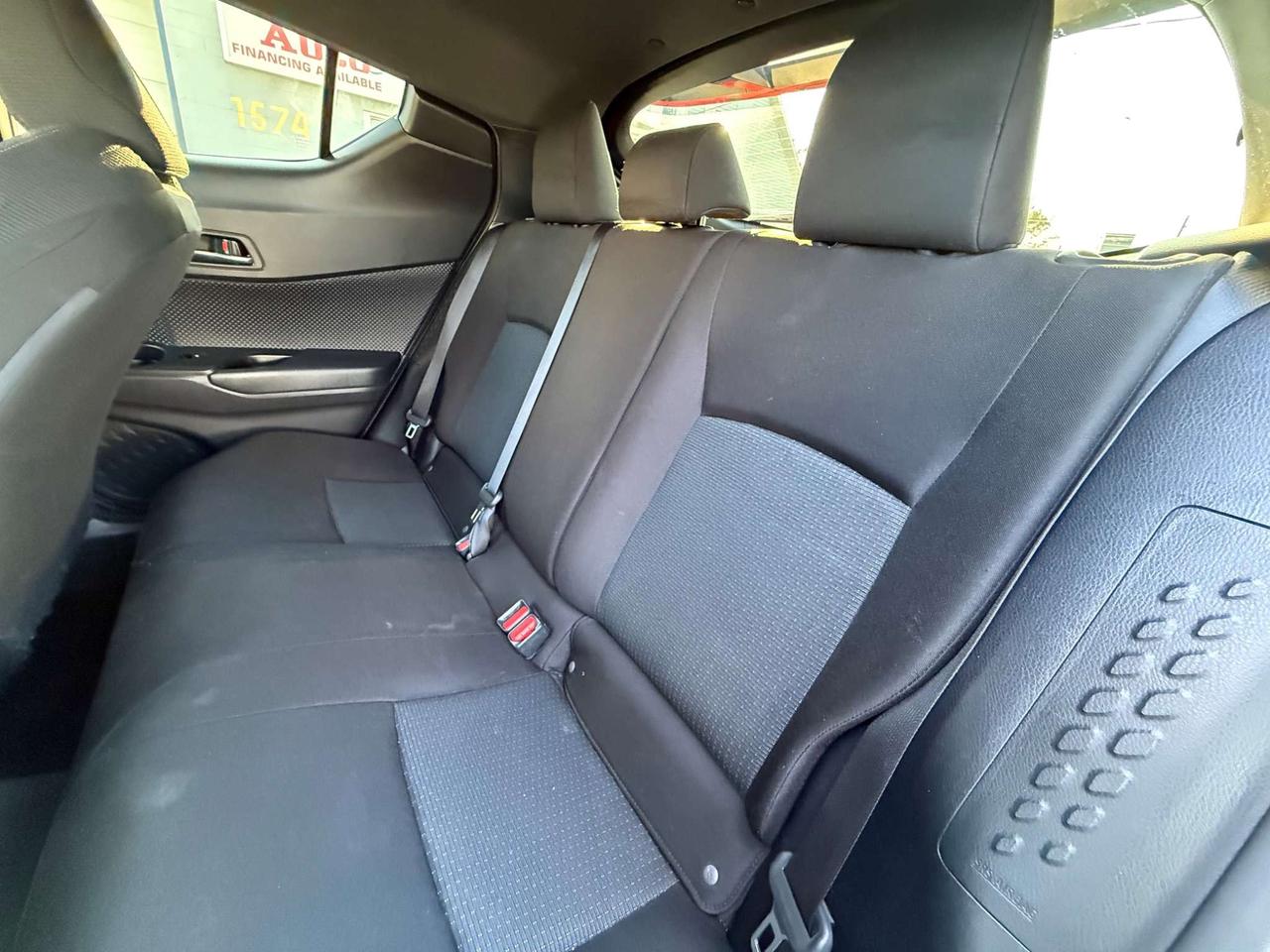 2019 Toyota C-HR XLE *CERTIFIED* Photo