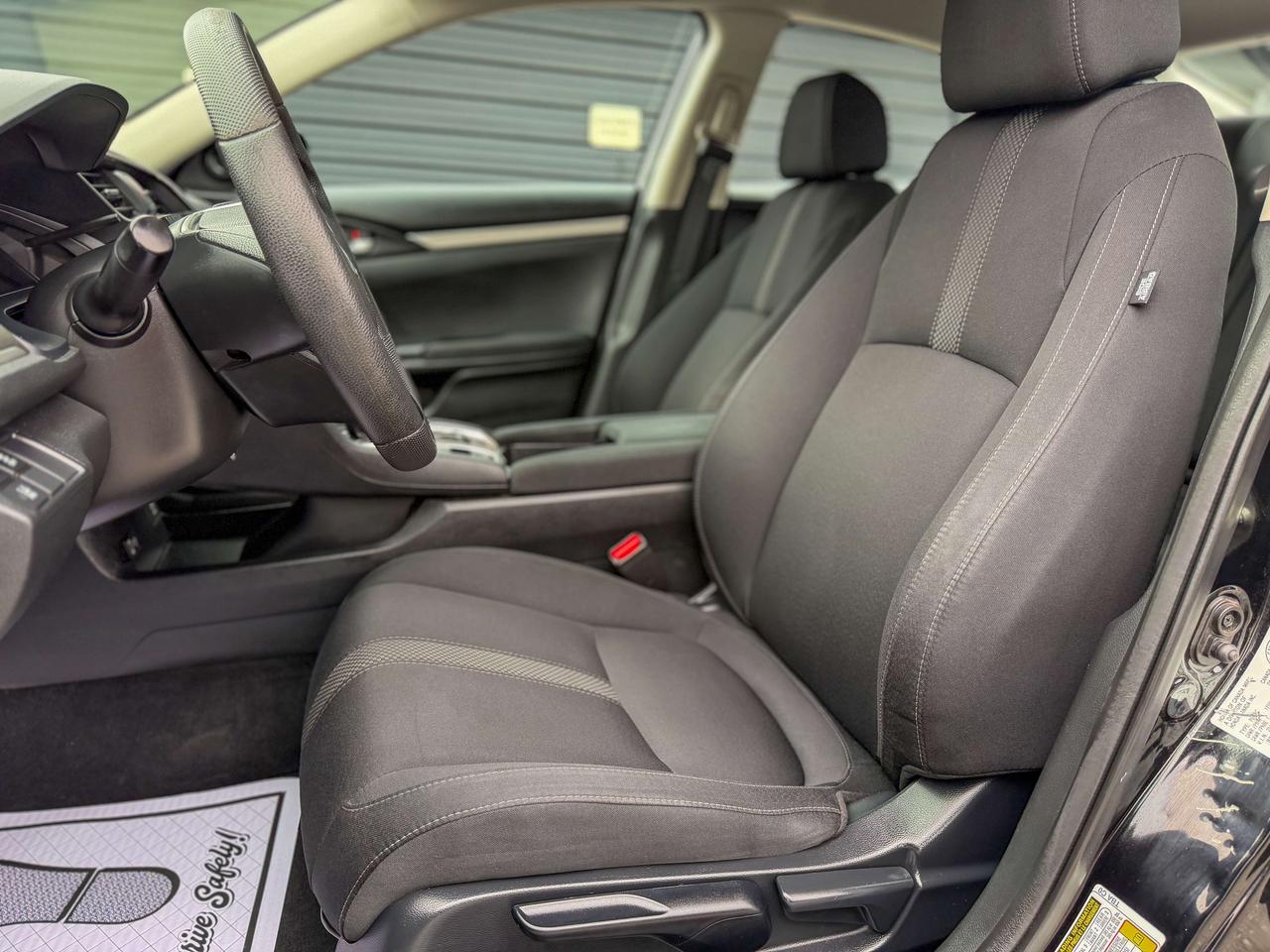 2019 Honda Civic LX/NO ACCIDENTS/LOW KM/CAMERA/ACC/LANE ASSIST/2.0L Photo