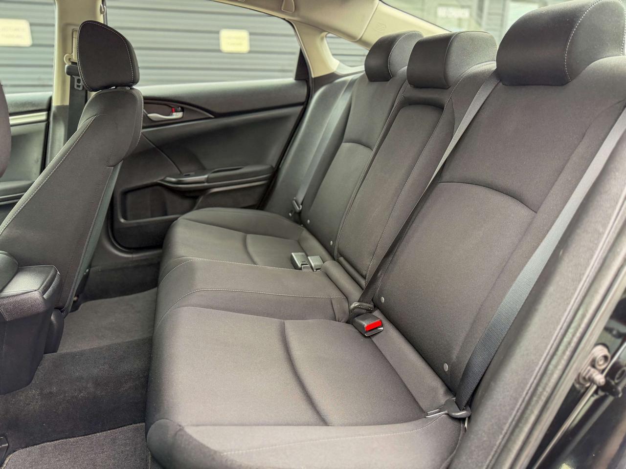 2019 Honda Civic LX/NO ACCIDENTS/LOW KM/CAMERA/ACC/LANE ASSIST/2.0L Photo