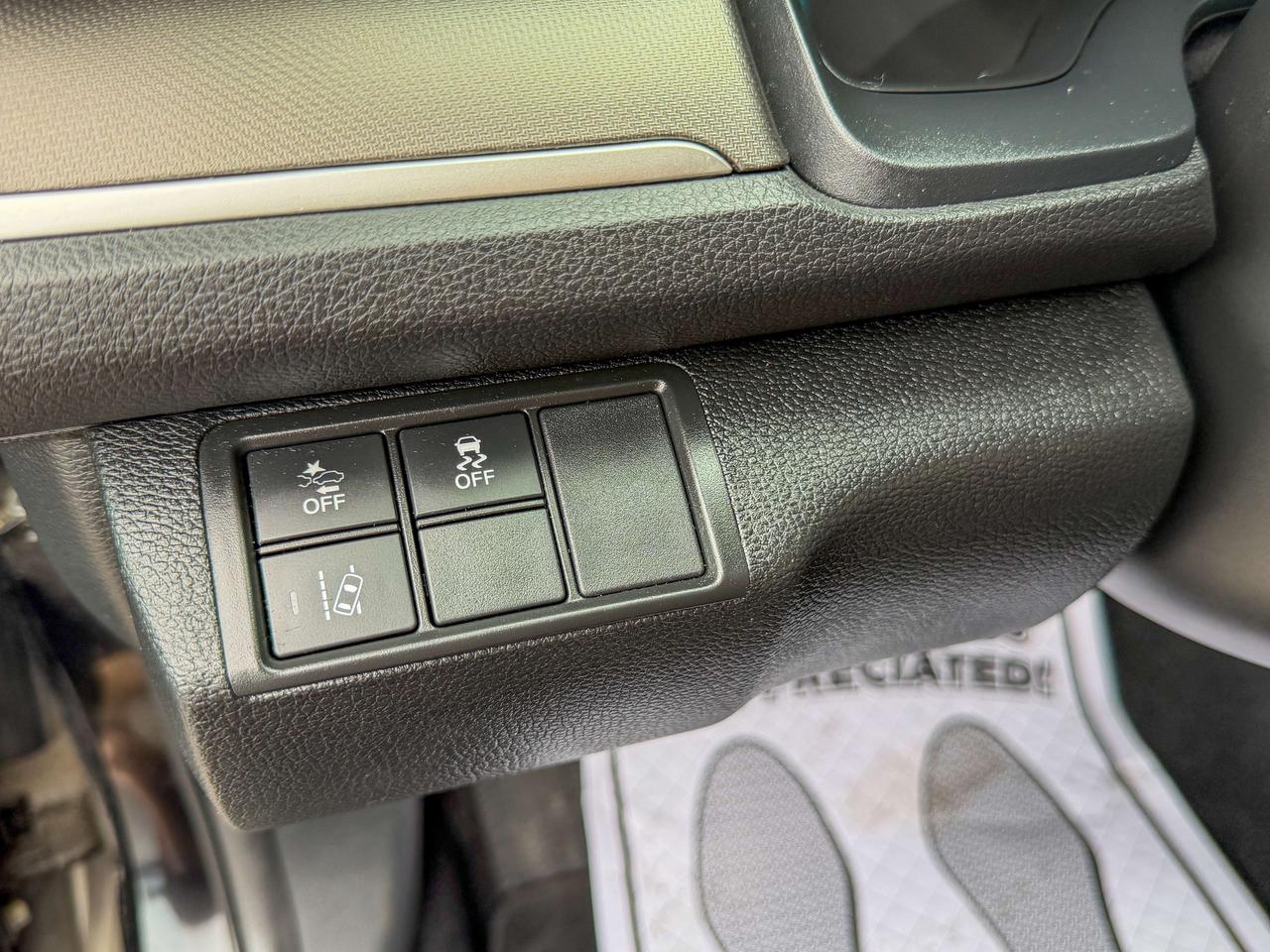 2019 Honda Civic LX/NO ACCIDENTS/LOW KM/CAMERA/ACC/LANE ASSIST/2.0L Photo