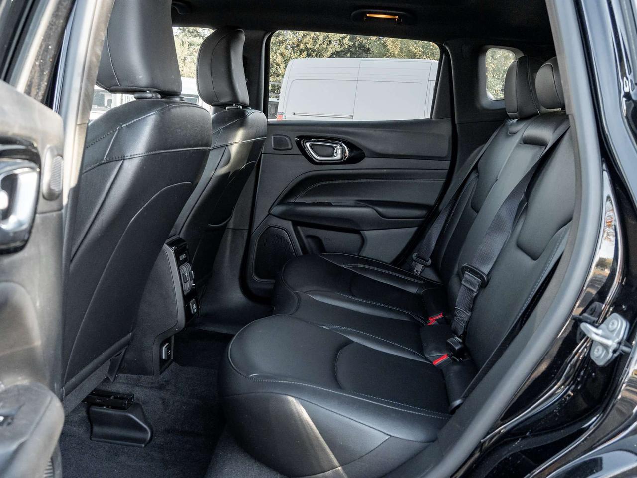 2026 Jeep Compass Limited Pkg   Sunroof   Leather   Navigation Photo