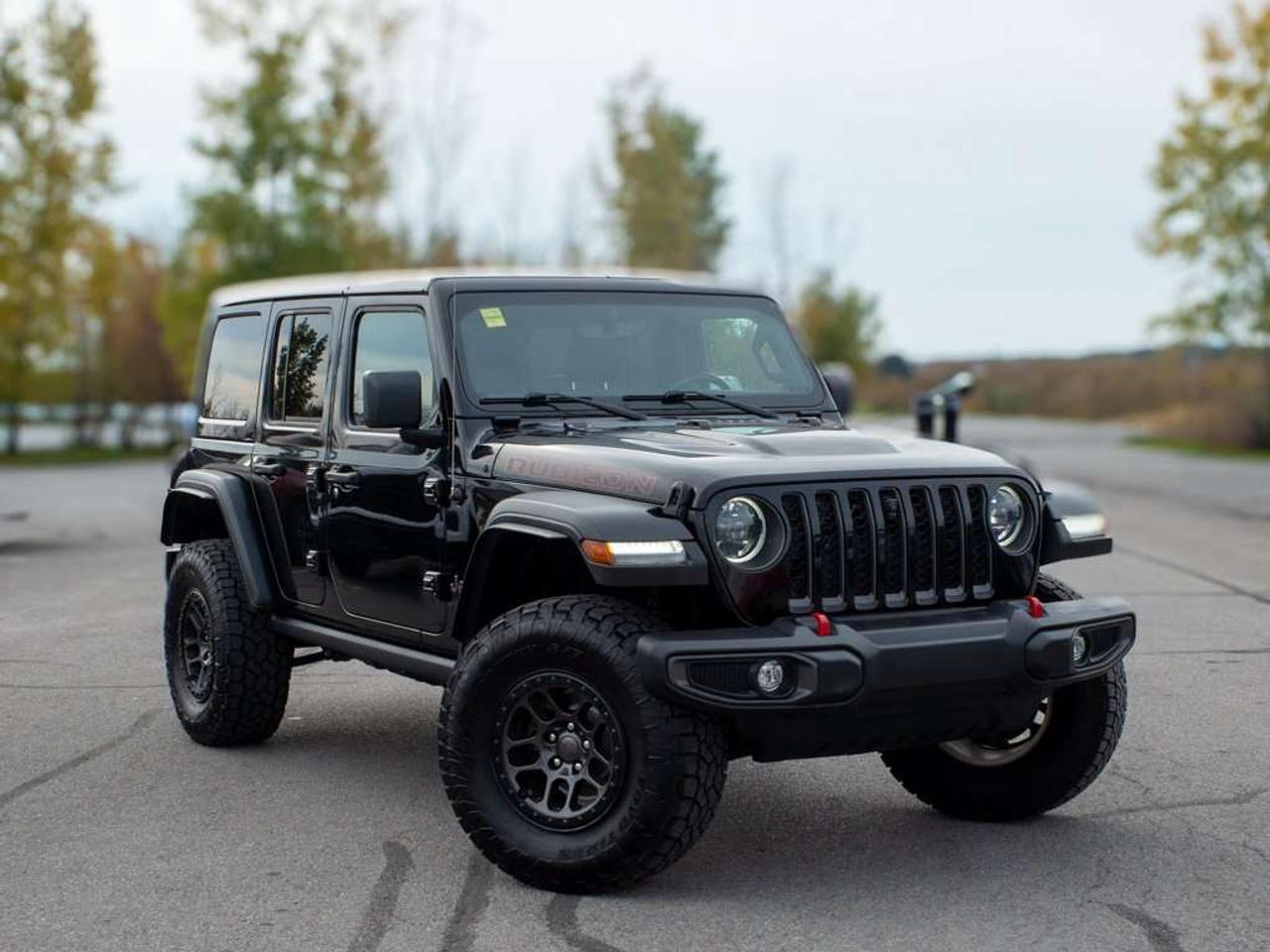 2023 Jeep Wrangler Rubicon - Adjustable Lumbar    Convertible Soft Top Photo