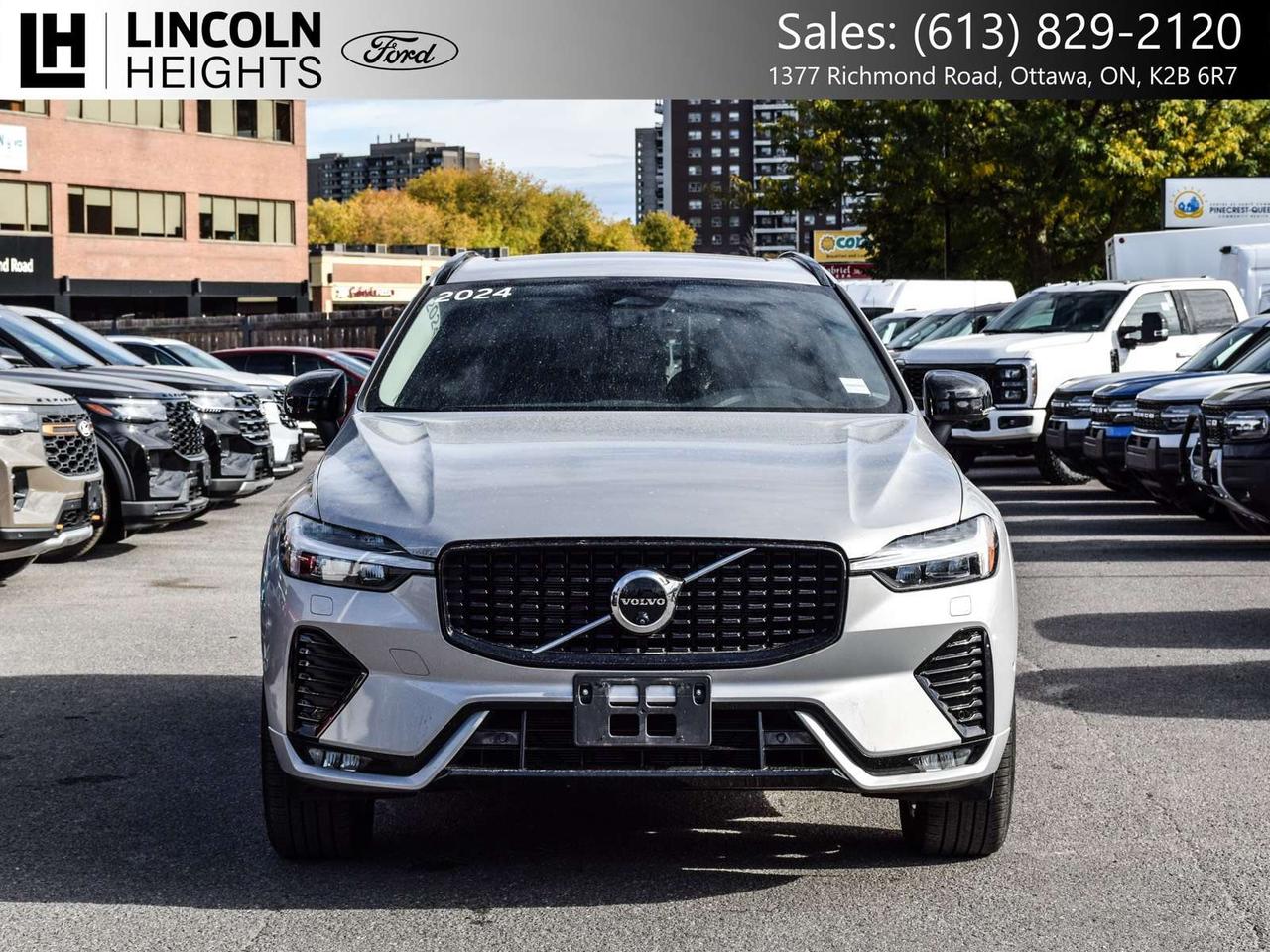 2024 Volvo XC60 Plus Dark Theme Photo