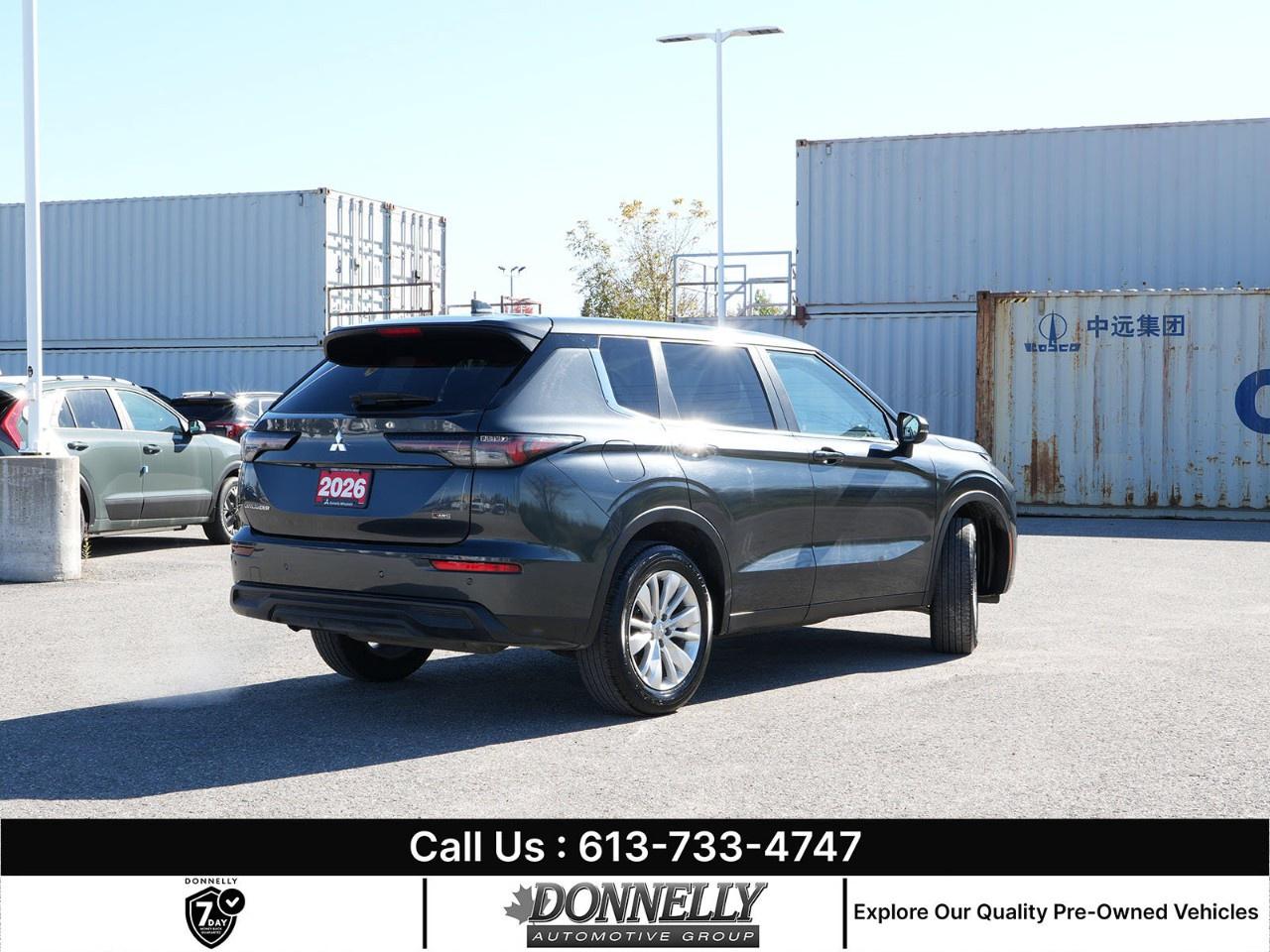 2026 Mitsubishi Outlander ES S-AWC Photo