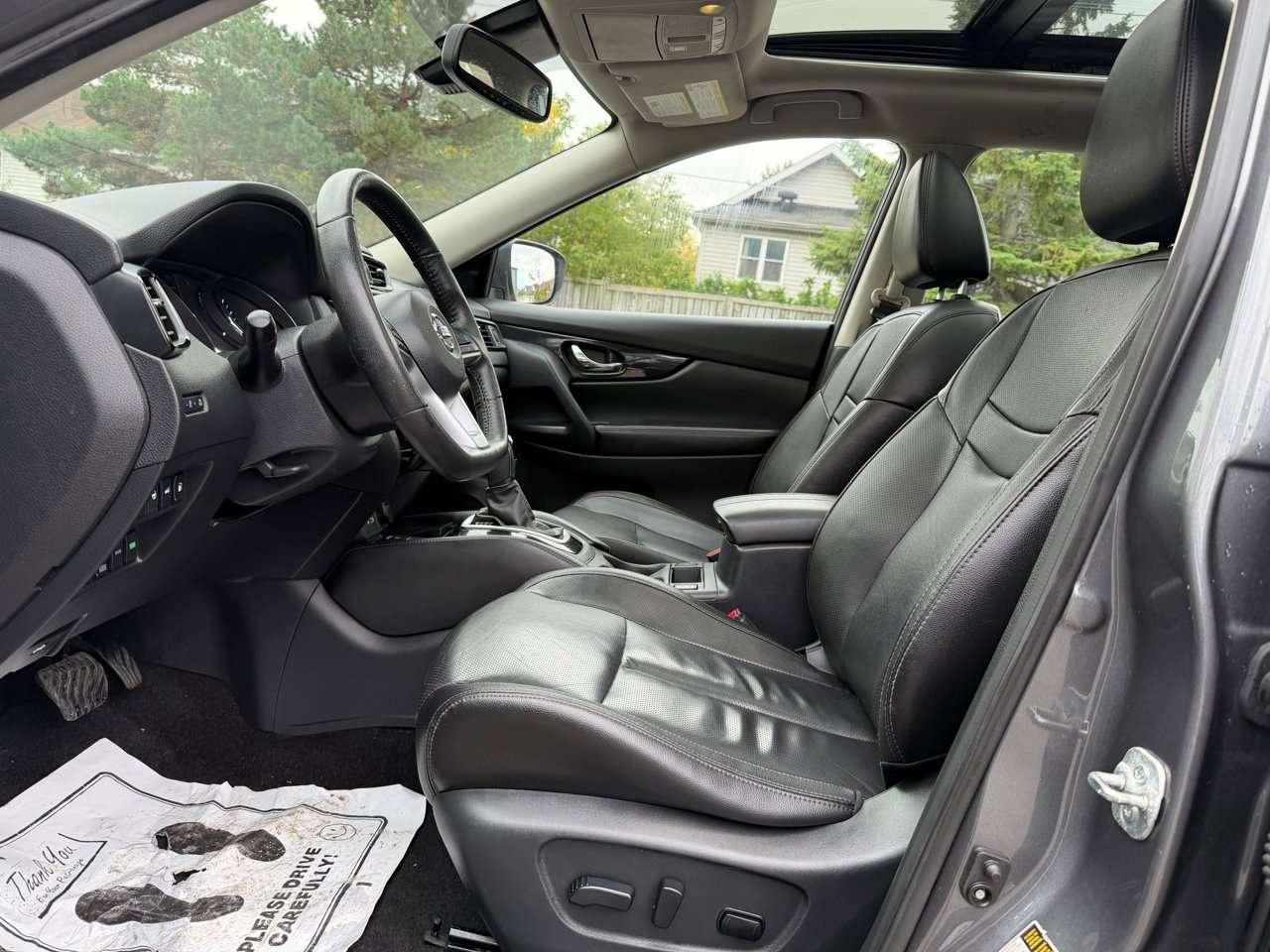 2019 Nissan Rogue SL Photo