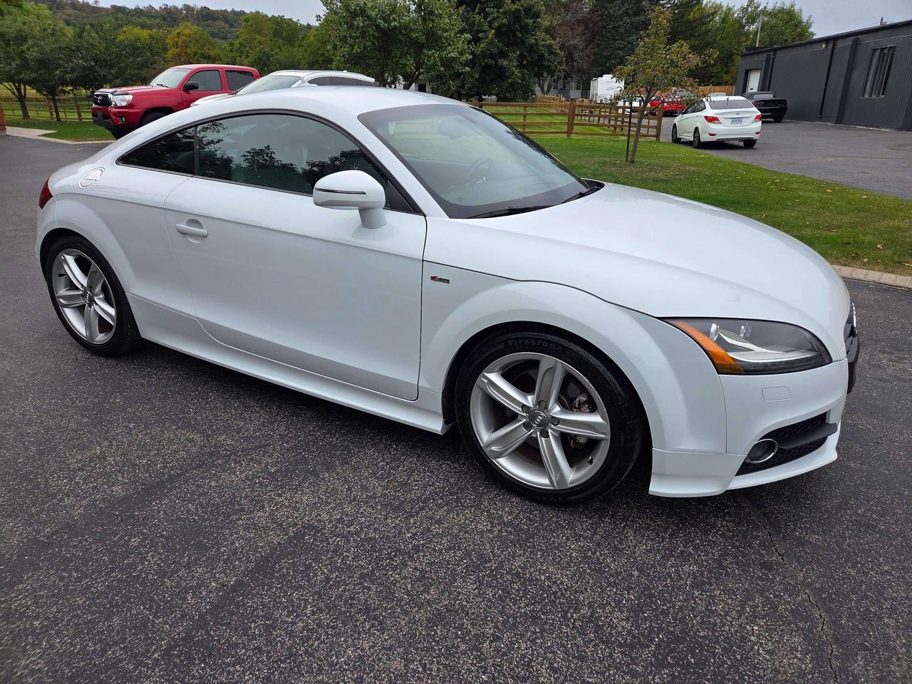 2013 Audi TT 2.0T Photo