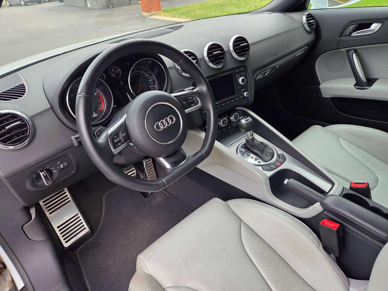 2013 Audi TT 2.0T Photo