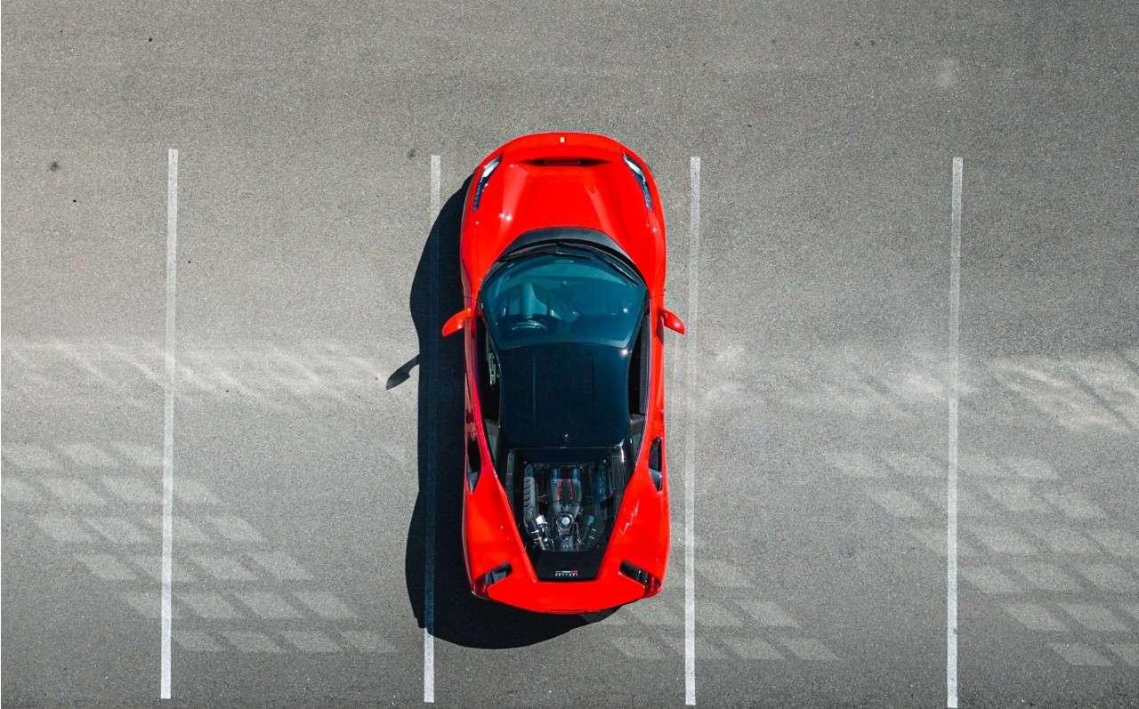 2019 Ferrari 488 Coupe Photo5