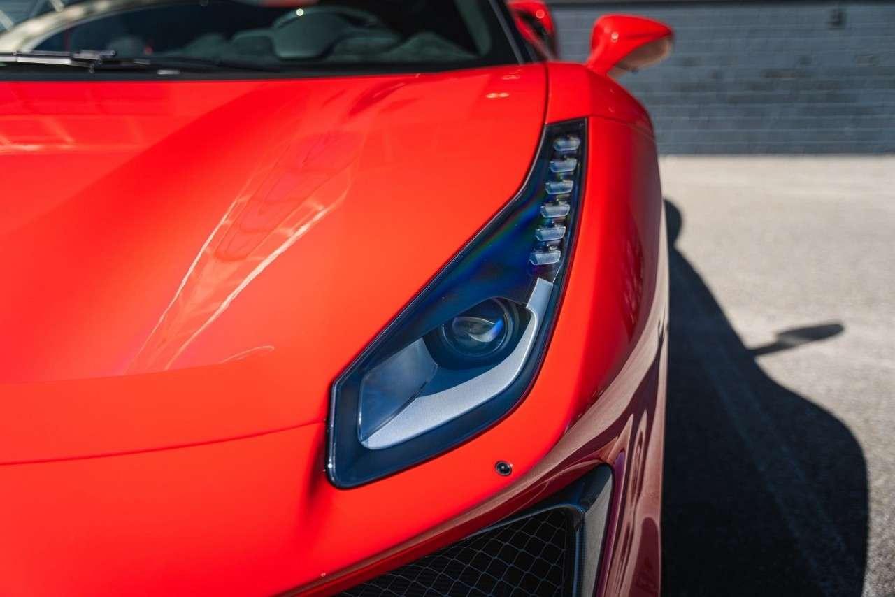 2019 Ferrari 488 Coupe Photo