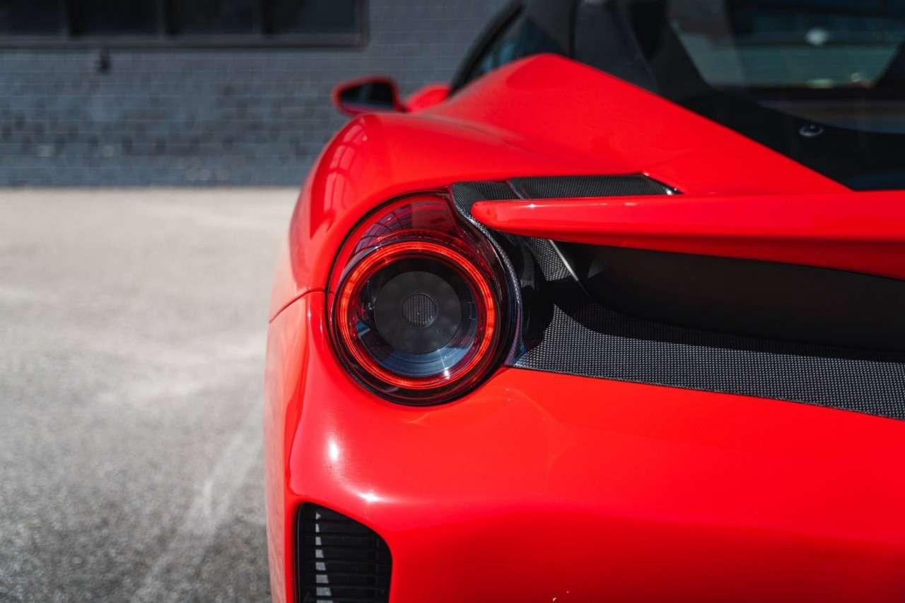 2019 Ferrari 488 Coupe Photo