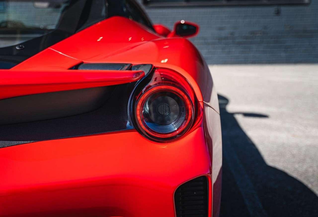 2019 Ferrari 488 Coupe Photo